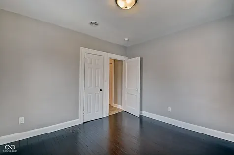 412 N Bradley Avenue Indianapolis IN 46201