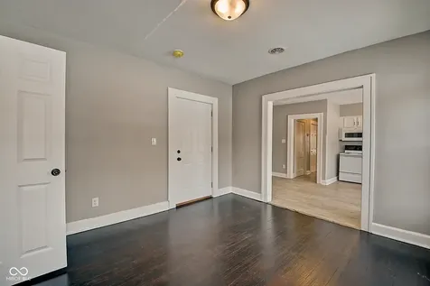 412 N Bradley Avenue Indianapolis IN 46201