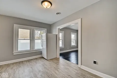 412 N Bradley Avenue Indianapolis IN 46201