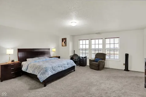 14740 Drayton Drive Noblesville IN 46062