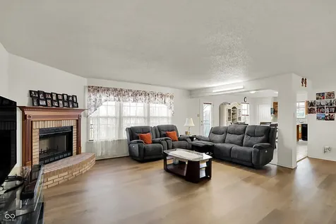 14740 Drayton Drive Noblesville IN 46062