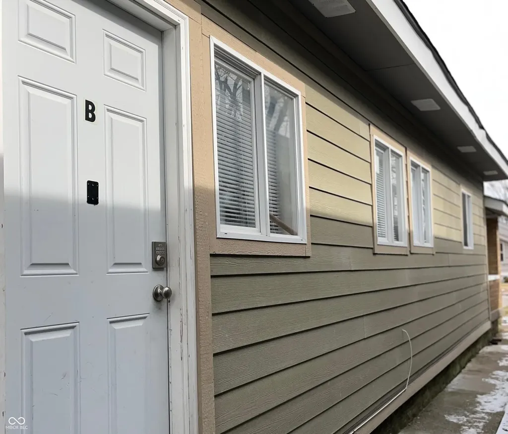 1538 Unit B N Grant Avenue Indianapolis IN 46201