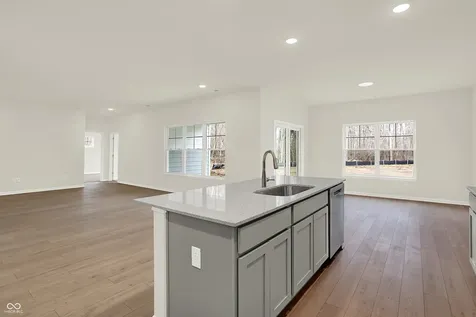 8656 Meadowlands Court Plainfield IN 46168