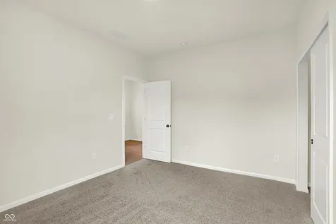 8656 Meadowlands Court Plainfield IN 46168