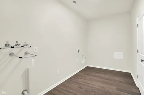 8656 Meadowlands Court Plainfield IN 46168