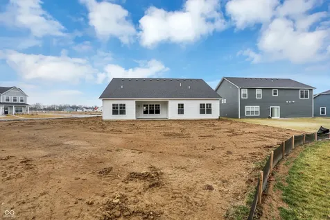 8656 Meadowlands Court Plainfield IN 46168