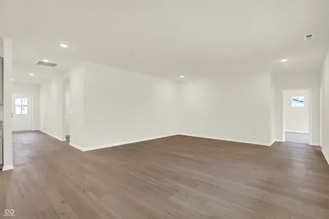 8656 Meadowlands Court Plainfield IN 46168
