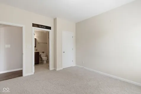 11449 Long Sotton Lane Fishers IN 46037