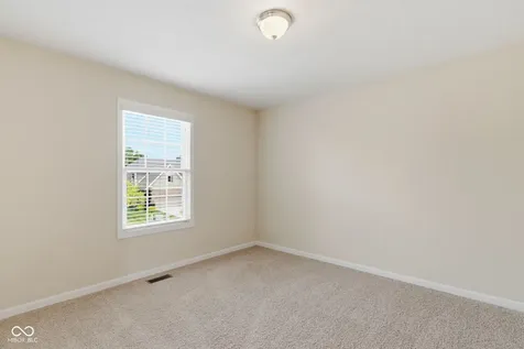 11449 Long Sotton Lane Fishers IN 46037