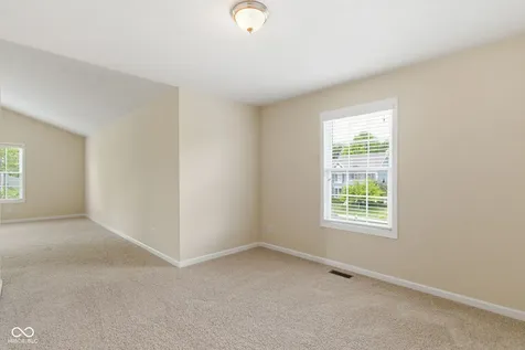 11449 Long Sotton Lane Fishers IN 46037