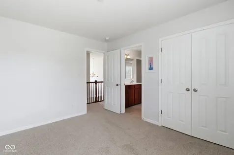 11449 Long Sotton Lane Fishers IN 46037