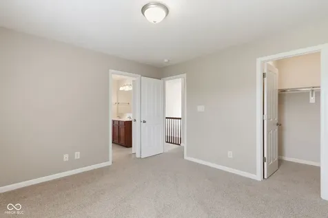 11449 Long Sotton Lane Fishers IN 46037