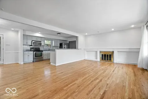 9780 Haverstick Road Carmel IN 46280