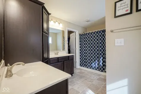 7148 N Chelmsford Drive Mccordsville IN 46055