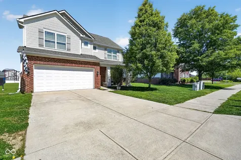 7148 N Chelmsford Drive Mccordsville IN 46055