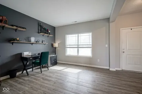 7148 N Chelmsford Drive Mccordsville IN 46055