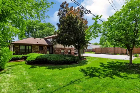 104 E Brunswick Avenue Indianapolis IN 46227