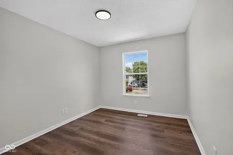 4938 Pembridge Drive Indianapolis IN 46254