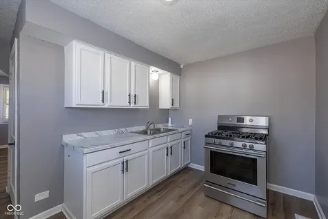1148 Medford Avenue Indianapolis IN 46222