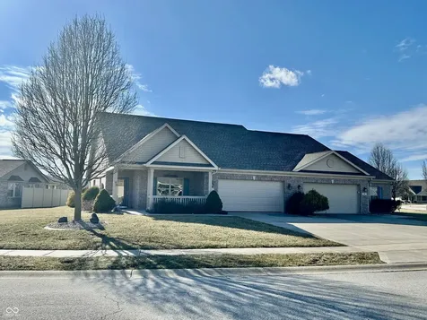 98 E Wind Chime Circle Greenwood IN 46143