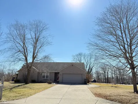 3361 W Hidden Lake Court Greenfield IN 46140