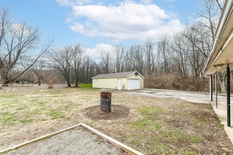 435 W Thompson Road Indianapolis IN 46217