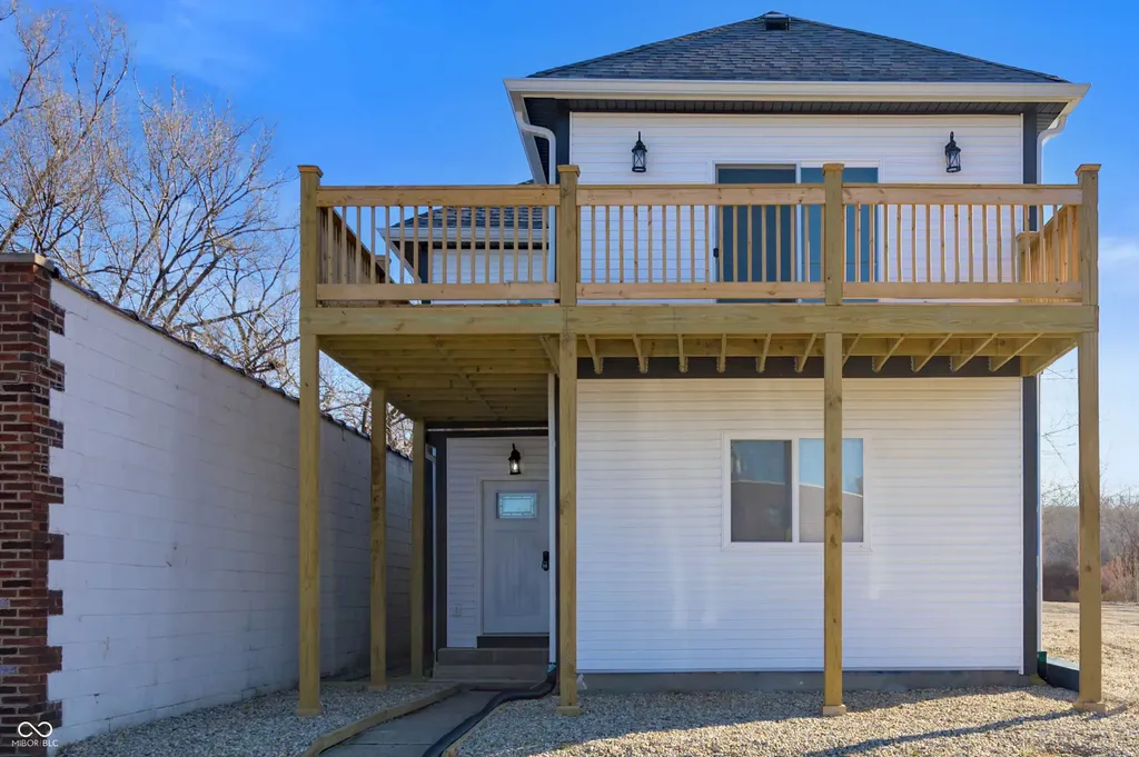 1041 S East Street Indianapolis IN 46225