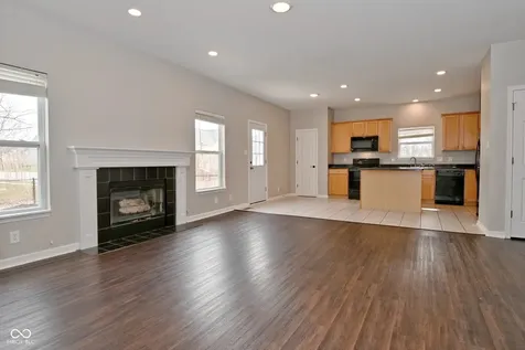 18690 Round Lake Road Noblesville IN 46060