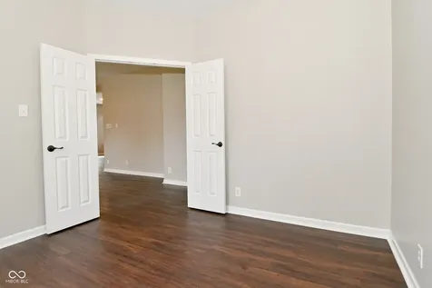18690 Round Lake Road Noblesville IN 46060