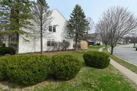 18690 Round Lake Road Noblesville IN 46060