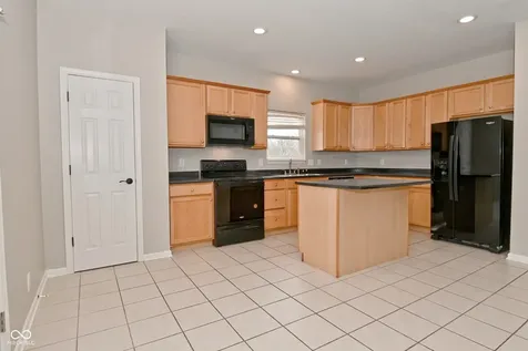 18690 Round Lake Road Noblesville IN 46060