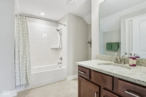 2895 Twain Drive Carmel IN 46033