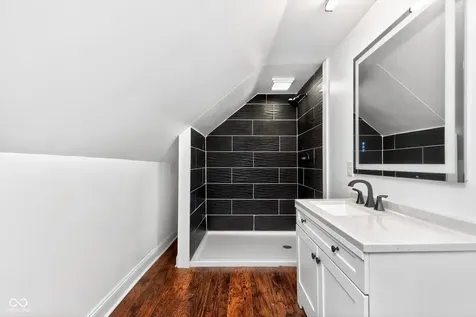 71 Schiller Street Indianapolis IN 46225
