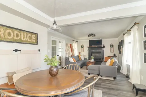 1132 Chapman Drive Greenfield IN 46140