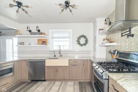 1132 Chapman Drive Greenfield IN 46140