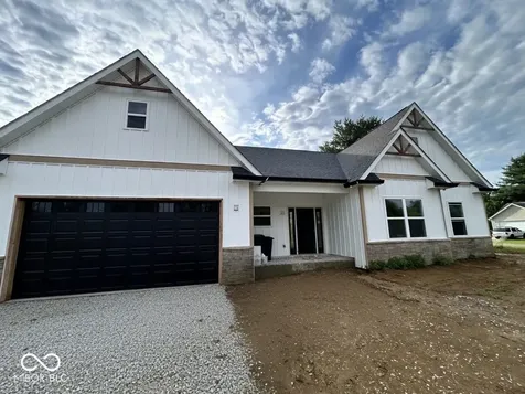 523 Gettysburg Coatesville IN 46121
