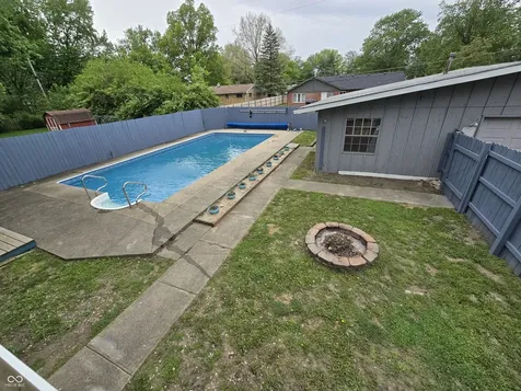 946 N Mitchner Avenue Indianapolis IN 46219