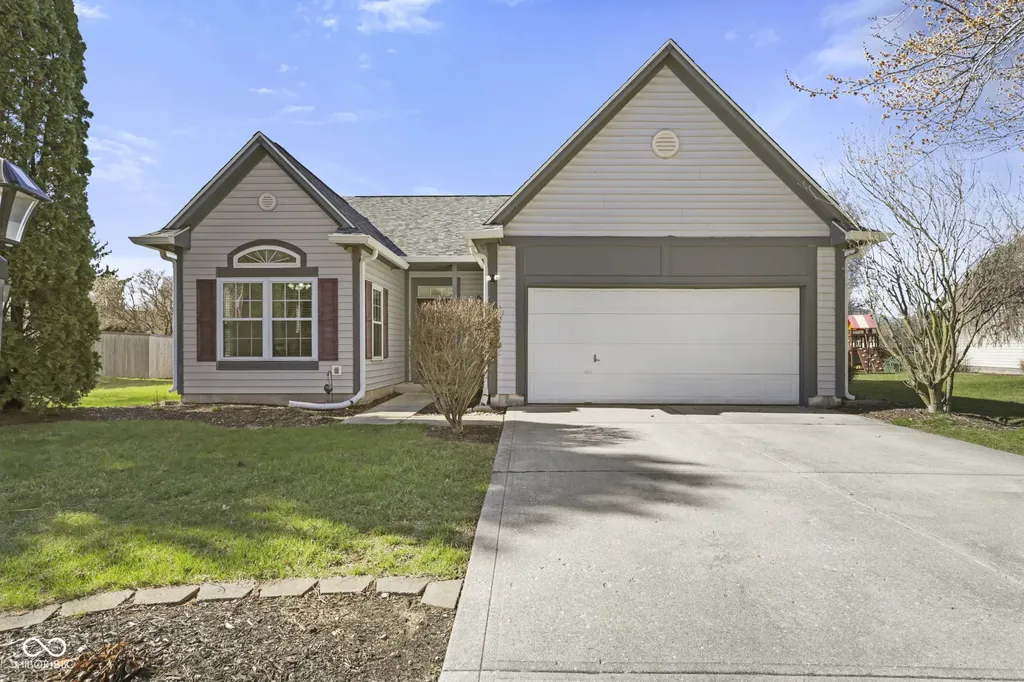 18865 Wimbley Way Noblesville IN 46060