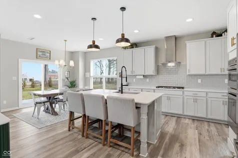 10702 Oak Bend Boulevard Indianapolis IN 46239