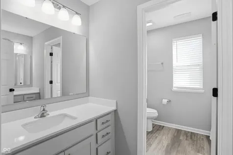 10702 Oak Bend Boulevard Indianapolis IN 46239