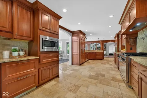 60 Wildwood Drive Carmel IN 46032