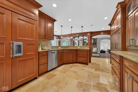 60 Wildwood Drive Carmel IN 46032