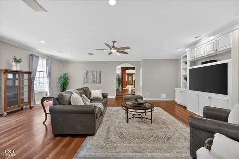60 Wildwood Drive Carmel IN 46032