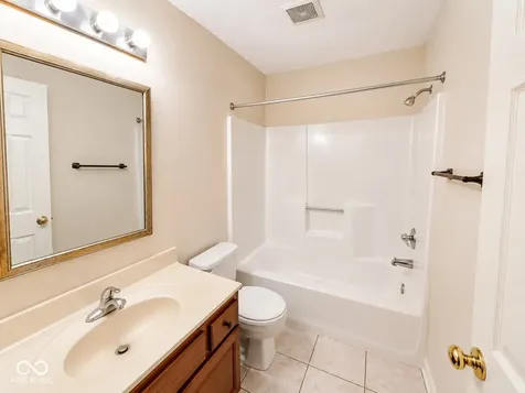 8905 Lahr Court Indianapolis IN 46256