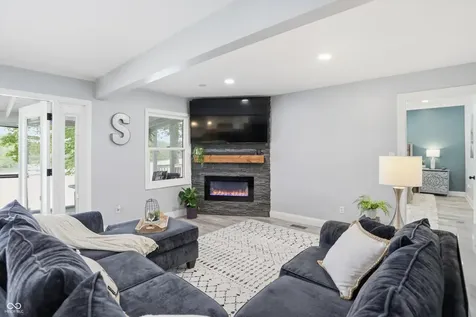 180 Bayshore Drive Cicero IN 46034