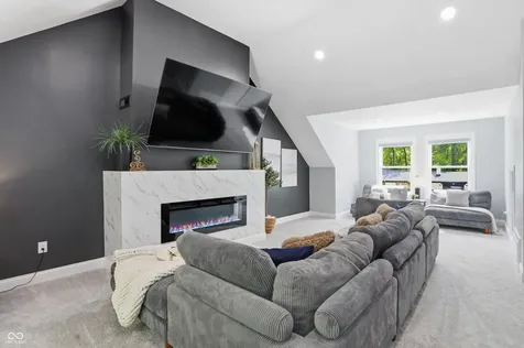 180 Bayshore Drive Cicero IN 46034