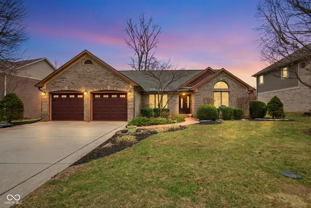 4407 Moss Ridge Lane Indianapolis IN 46237