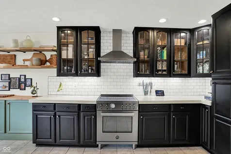 136 W Chalet Drive Mooresville IN 46158