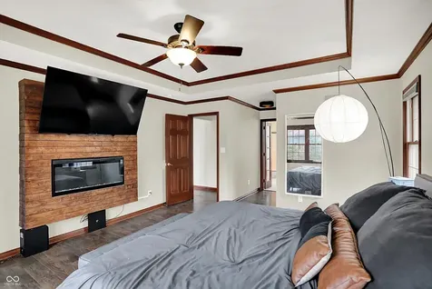 136 W Chalet Drive Mooresville IN 46158