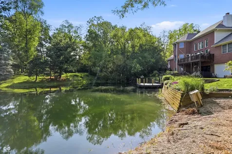 136 W Chalet Drive Mooresville IN 46158